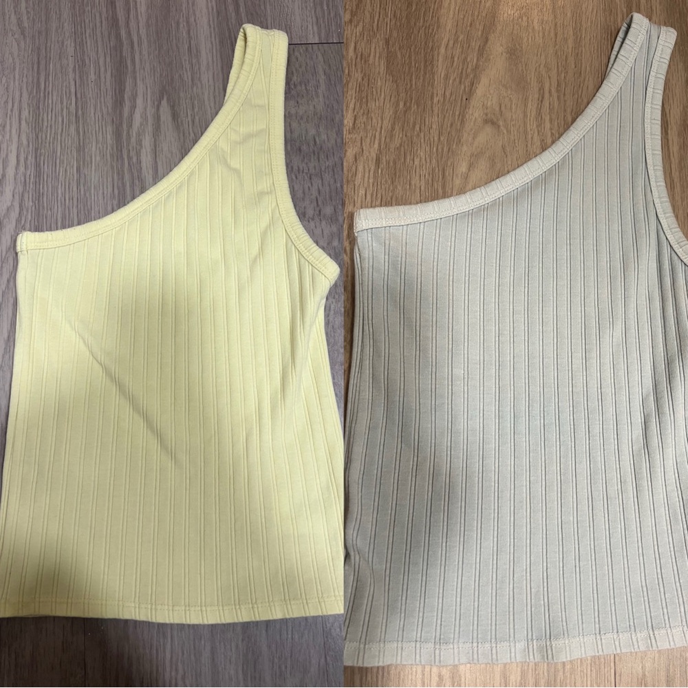 2 American Eagle Tops